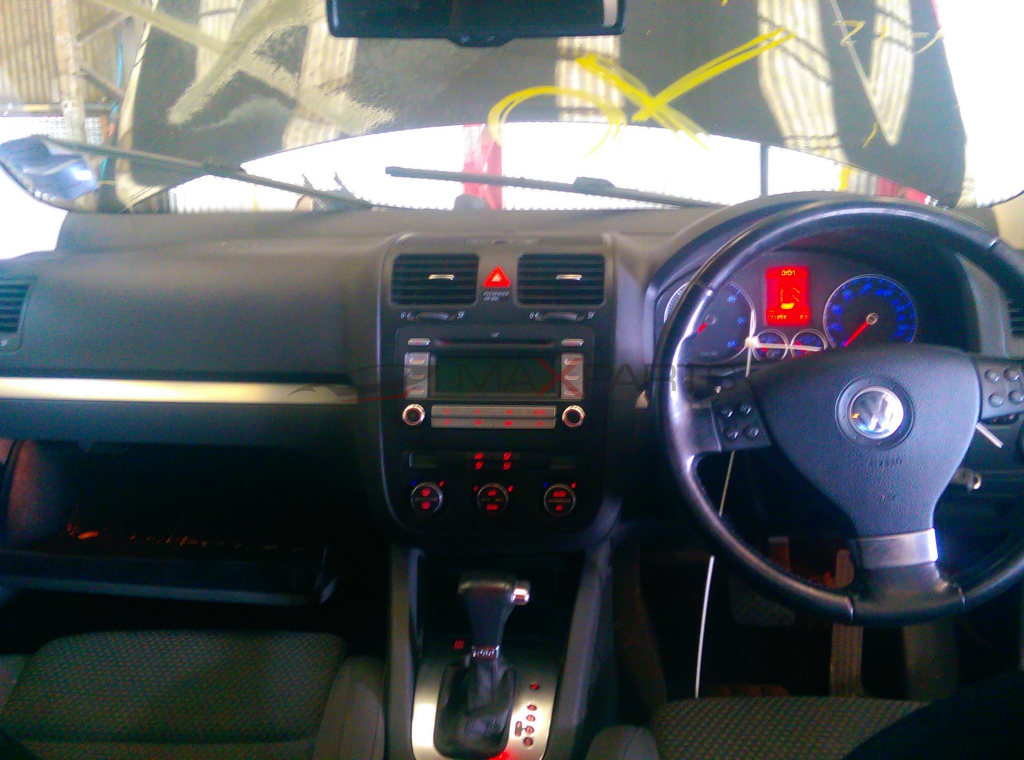 VW JETTA 2/0 TDI 140 Hp AUTO DSG