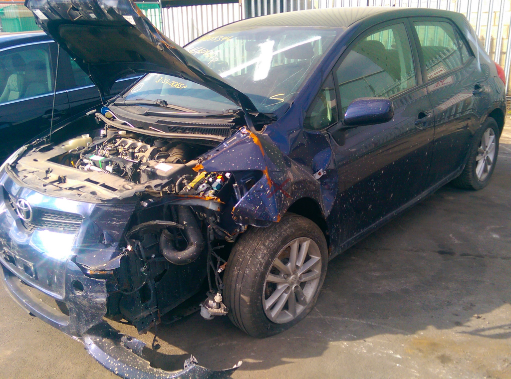 Toyota AURIS 2.0 D4D 126 Hp