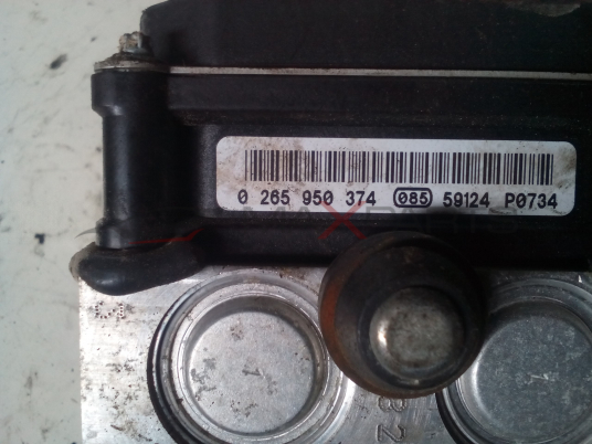 PEUGEOT 307 CC 2.0 i 16 V 136 Hp