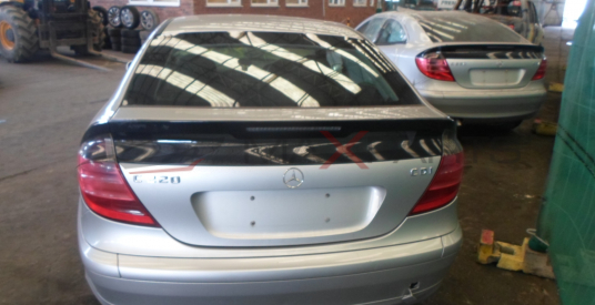 MERCEDES BENZ C CL 203 220 CDI 143 Hp