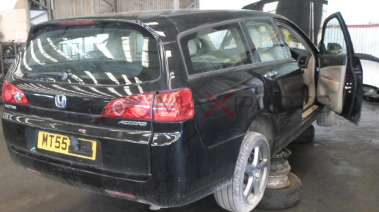 HONDA ACORD 2.2 i CTDi 140 Hp