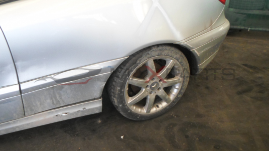 MERCEDES BENZ C CL 203 220 CDI 143 Hp
