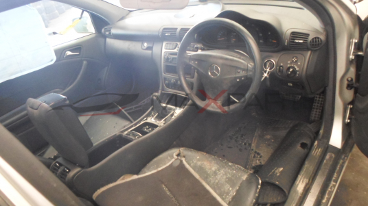 MERCEDES BENZ C CL 203 220 CDI 143 Hp