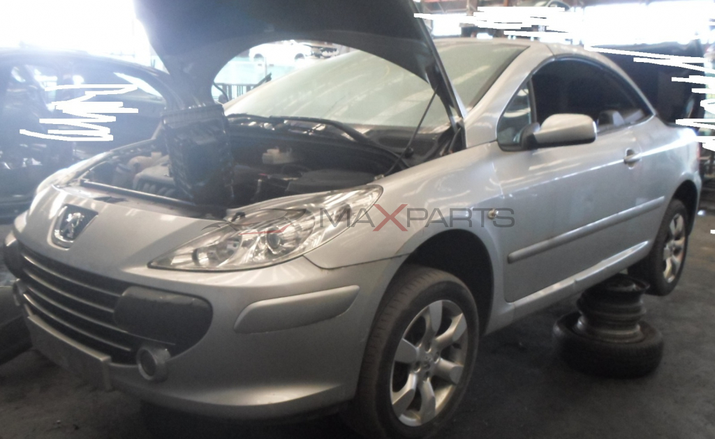 PEUGEOT 307 CC 2.0 i 16 V 136 Hp