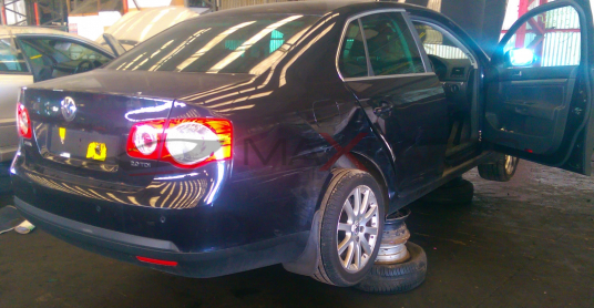 VW JETTA 2/0 TDI 140 Hp AUTO DSG