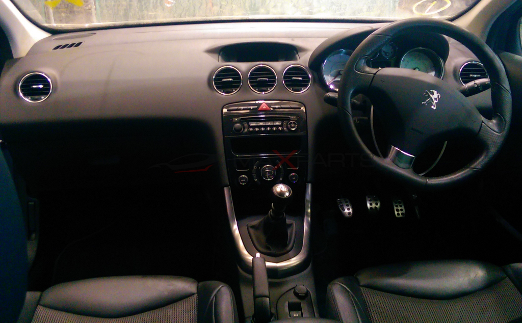 PEUGEOT 308 FACE 2.0 HDI FAB 150 Hp