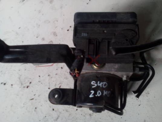 VOLVO S 40 2.0 HDI 136 Hp 2005