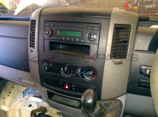 VW CRAFTER 2.5 D 136 Hp