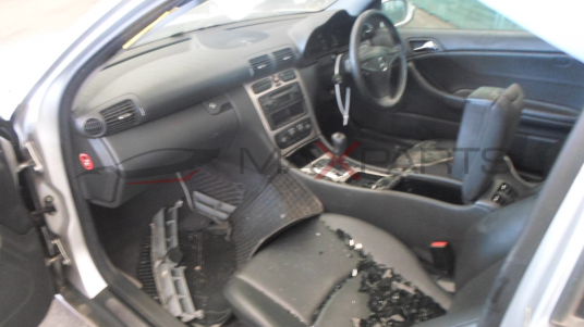 MERCEDES BENZ C CL 203 220 CDI 143 Hp