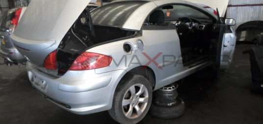 PEUGEOT 307 CC 2.0 i 16 V 136 Hp