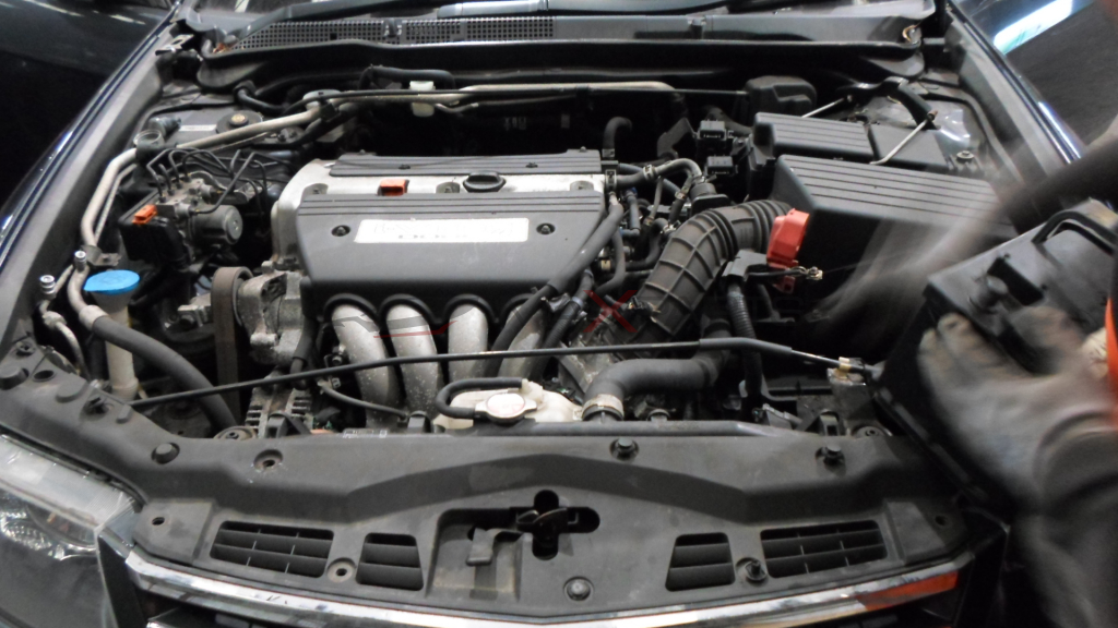 Honda ACORD 2.0 VTEC 16 V 155 Hp