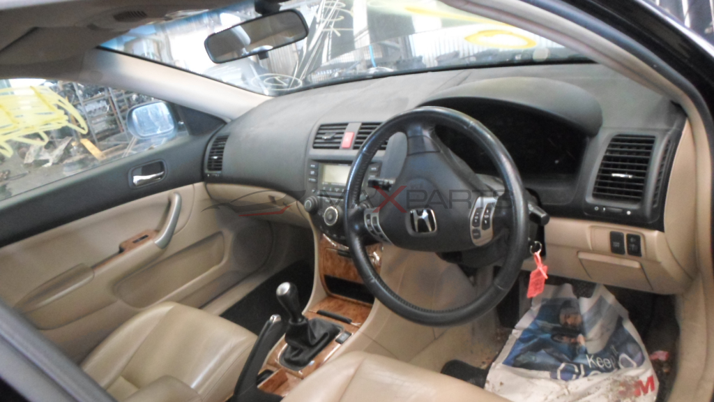 HONDA ACORD 2.2 i CTDi 140 Hp
