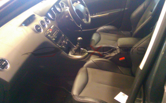 PEUGEOT 308 FACE 2.0 HDI FAB 150 Hp