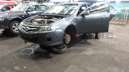 Honda ACORD 2.0 VTEC 16 V 155 Hp