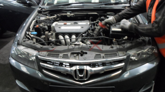 Honda ACORD 2.0 VTEC 16 V 155 Hp