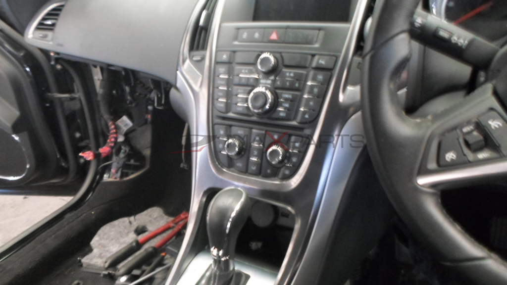 OPEL INSIGNIA 2.0 CDTI 2011