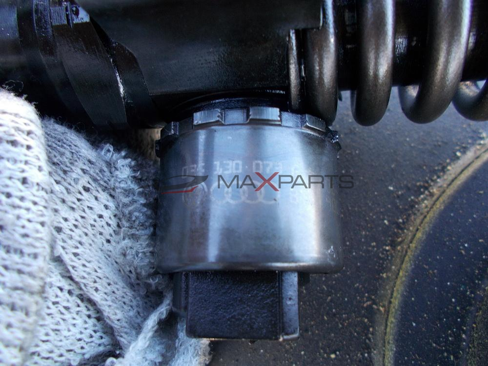 Дюза за Audi A4 B7 2.0TDI FUEL INJECTOR 03G130073G+ 0414720404