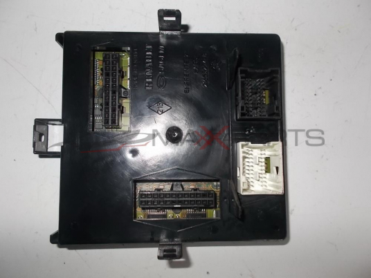 UCH модул за RENAULT LAGUNA 2 CONTROL MODULE 8200228560  8200213234D