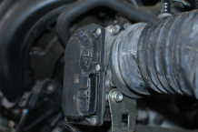 Дроселова клапа за Mazda 3 2.0I C254312U14