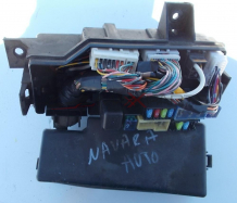 Бушонно табло за NISSAN NAVARA 2.5 DCI Fuse box