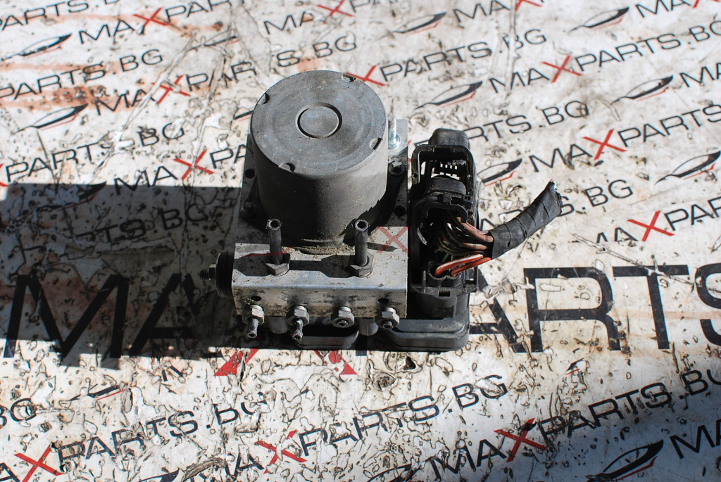 ABS модул за Mercedes-Benz Sprinter A 906 900 19 04 0265956378