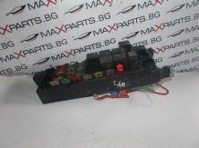 Бушонно табло за Volvo S60 2.4 D5 Fuse box 518828108