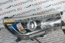 Десен фар за Toyota Hilux