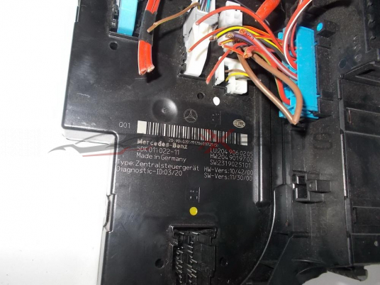 SAM модул за MERCEDES W204 C-CLASS CONTROL MODULE  2049060205  2049019702  2319025101