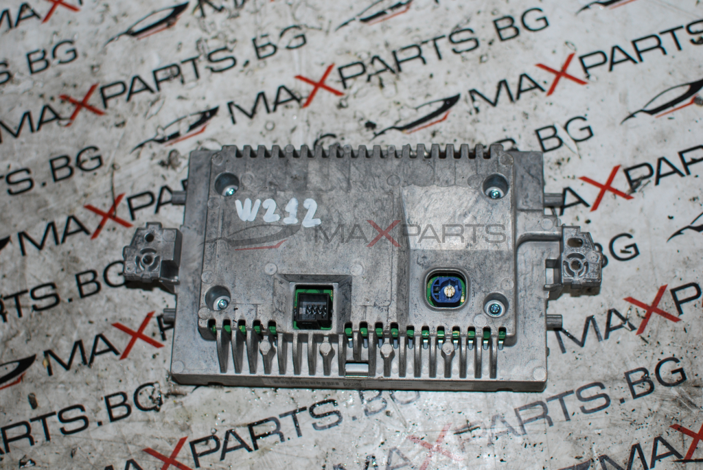 Дисплей навигация за Mercedes-Benz E-Class А2129002216 А2129016704