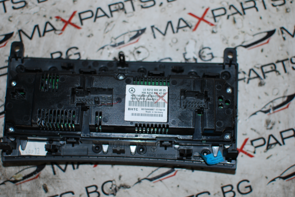 Клима управление за Mercedes-Benz E-Class A2129004525