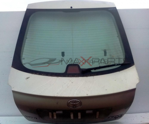 ЗАДЕН КАПАК ЗА AVENSIS 2004