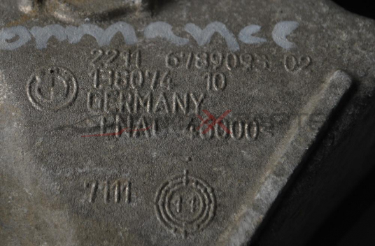 Конзола стойка двигател предна лява за BMW F20 3.0I 135I M-Performance     2211 6789093 02