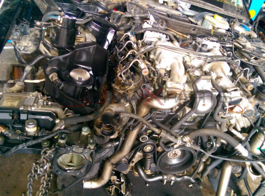 AUDI A8 4.2 TDI ENGINE НА ЧАСТИ