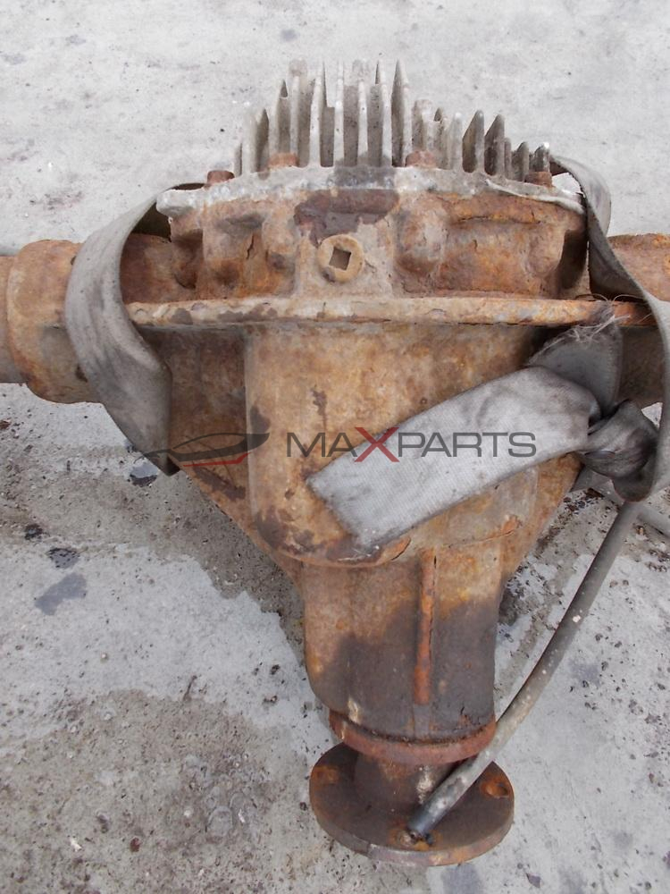 Заден мост с диференциал за NISSAN NAVARA 2.5 DCI AUTO