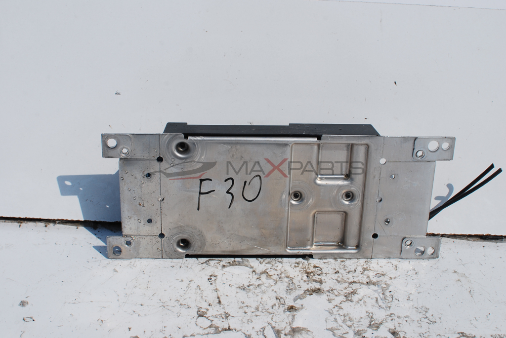 Управляващ модул за BMW F30 84.10 9 389 657-01