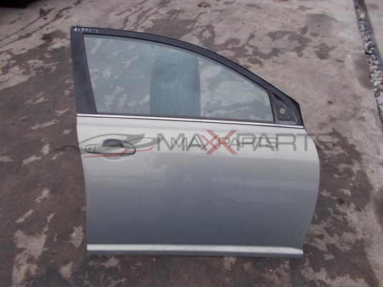 Предна дясна врата за  TOYOTA AVENSIS
