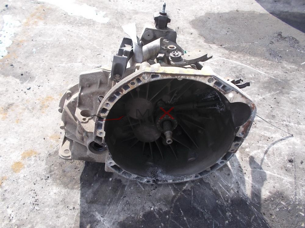 Скоростна кутия за RENAULT LAGUNA 2.0DCI MANUAL GEARBOX 8200586018