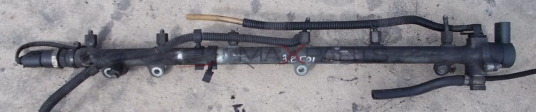 Горивна рейка за MERCEDES E-CLASS W210 3.2 CDI Fuel Rail A6130700095  0445216004