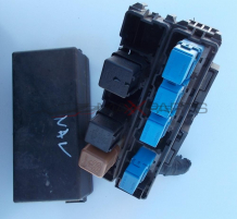 Бушонно табло за NISSAN NAVARA 2.5 DCI Fuse box  6356-4125