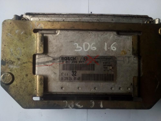 Компютър за PEUGEOT 306 1.6 Ecu 9637839480 Bosch 0261206861
