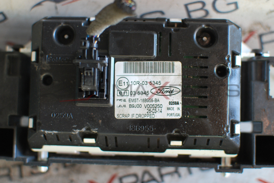 Дисплей за Ford Focus EM5T-18B955-BA