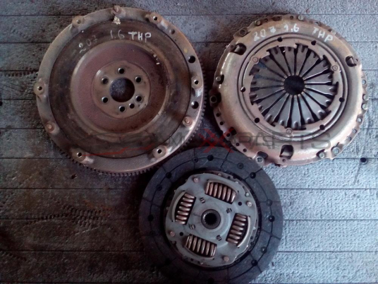 PEUGEOT 207 1.6 I 16V THP175 Clutch kit