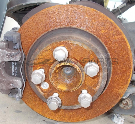 Заден спирачен диск за VOLVO V40 1.6 D2 brake disc