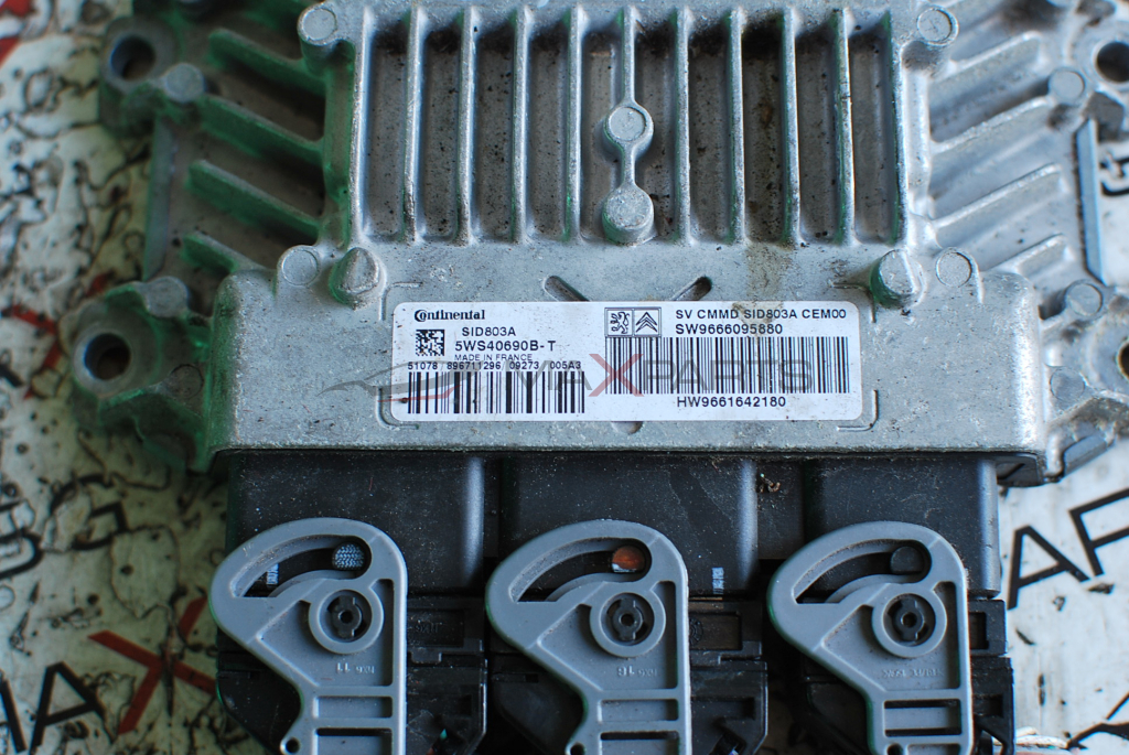 Компютър за Citroen C4 2.0 HDI 5WS40690B-T