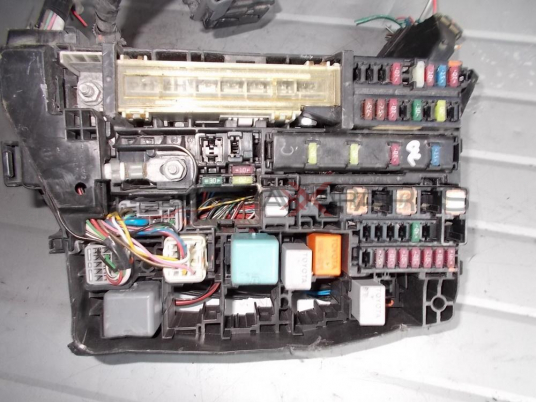 Бушонно табло за TOYOTA AURIS 2.0 D4D Fuse box