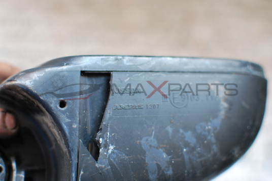 Дясно огледало за Nissan Navara на части