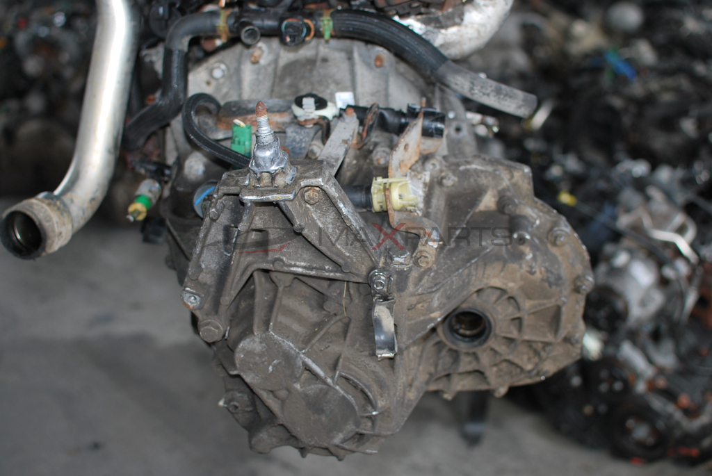 Скоростна кутия за Renault Laguna 2.0DCI 8200726841