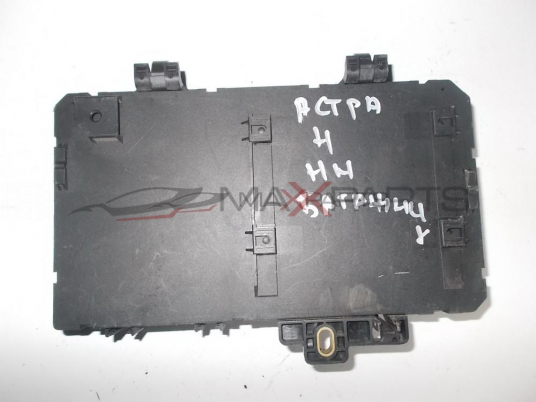 Бушонно табло за OPEL ASTRA H FUSE BOX 13222173  HT