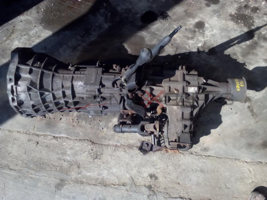 Скоростна кутия за NAVARA 2.5TDI MANUAL GEARBOX 270231S