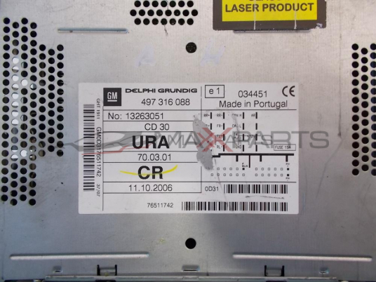 ASTRA H Radio-CD Player  CD30  497316088 13263051